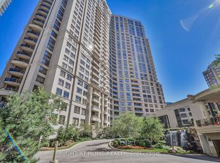 3880 Duke Of York Blvd UNIT 2807, Mississauga, ON L5B 4M7
