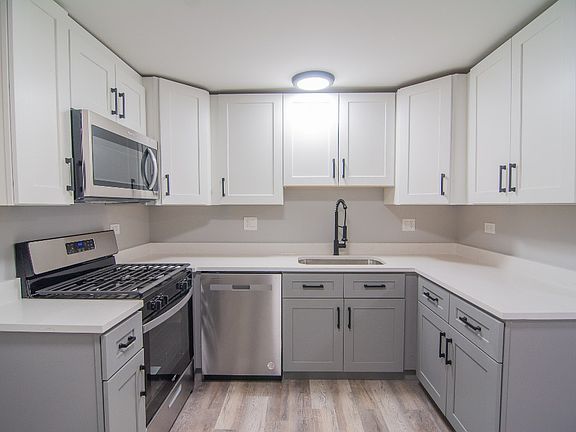 4th image of 6145 N Hermitage Ave #2B