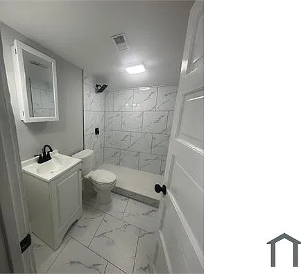 4 bed, 1400 sqft, $1,900 — Photo 3