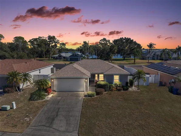 1088 Brenton Manor Dr, Winter Haven, FL 33881