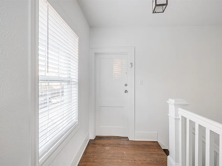 601 Bomar St #3 — Photo 25