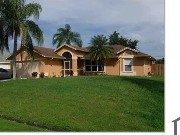 518 SE Oceanspray Ter, Port Saint Lucie, FL