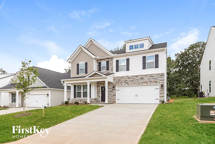 1st image of 7 Wild Lily Dr