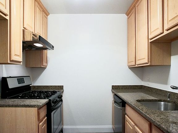 5th image of 6248 Mount Olivet Cres APT 1E