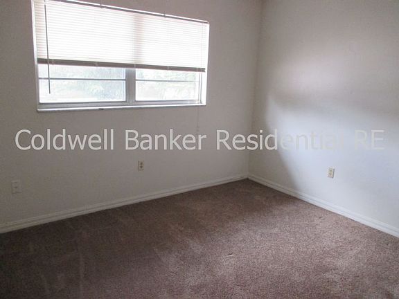 5th image of 3246 S Polk Ave APT 3