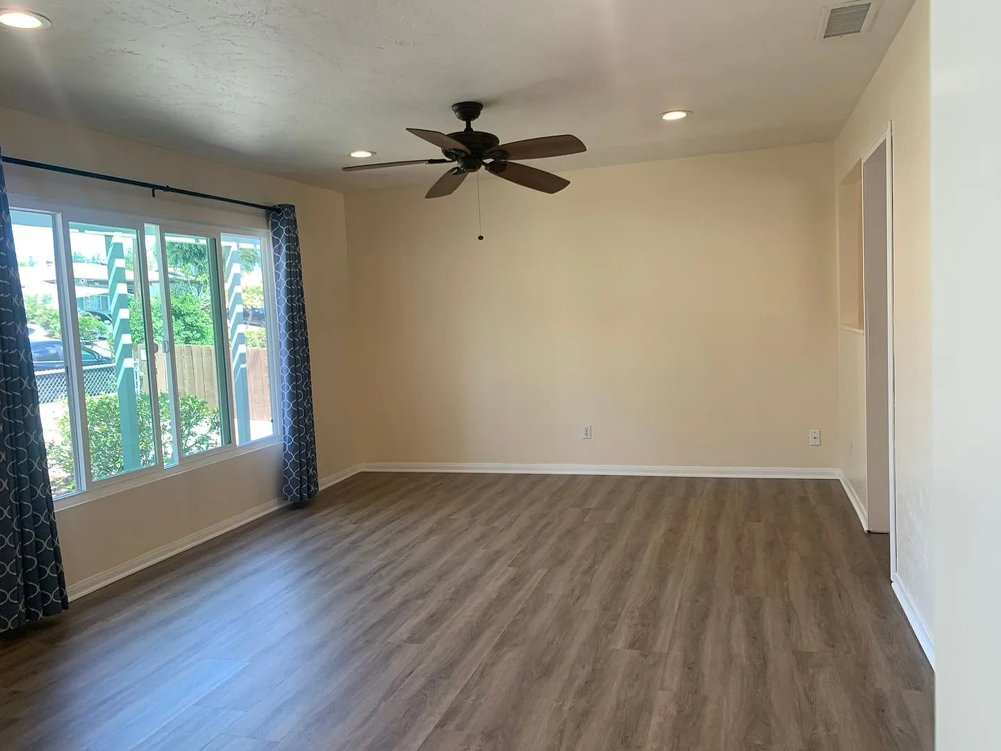 Price Lowered! Beautiful 3-Bedroom Home In El Cajon! — Photo 3