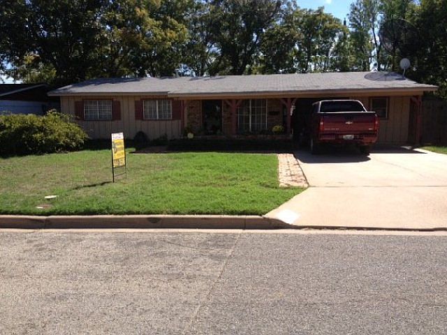 1st image of 3325 Stanford Dr
