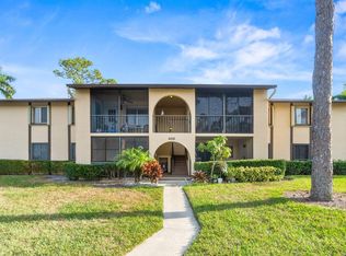 406 Pine Glen Lane #A-2, Greenacres, FL 33463