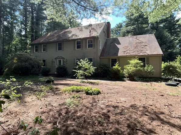 55 Fairway Ln, Foxboro, MA 02035