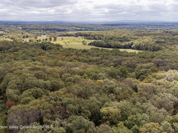 598 S Mountain Road, Gardiner, NY 12525