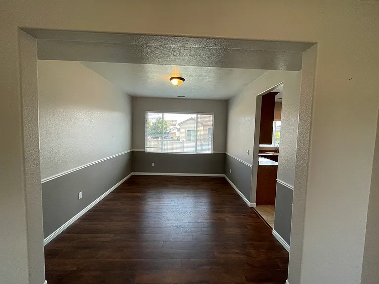 435 W Regatta Ln — Photo 6