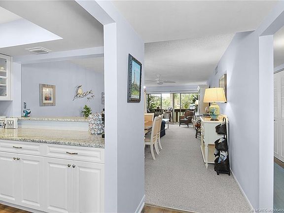 5th image of 175 SE Saint Lucie Blvd APT A90