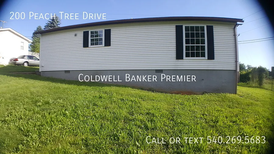 Rancher in Orchard Hills — Photo 2
