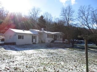 113 Callie Dr, Wheeling, WV 26003