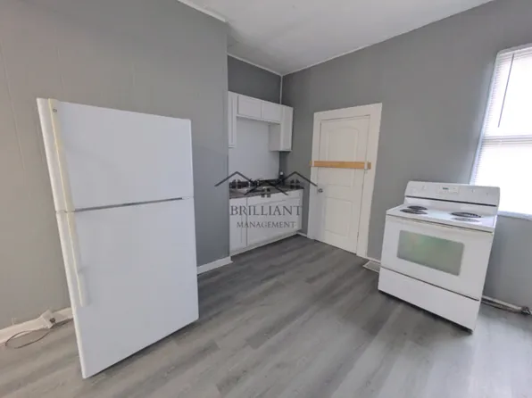 2239 E 34th St #1, Indianapolis, IN 46218