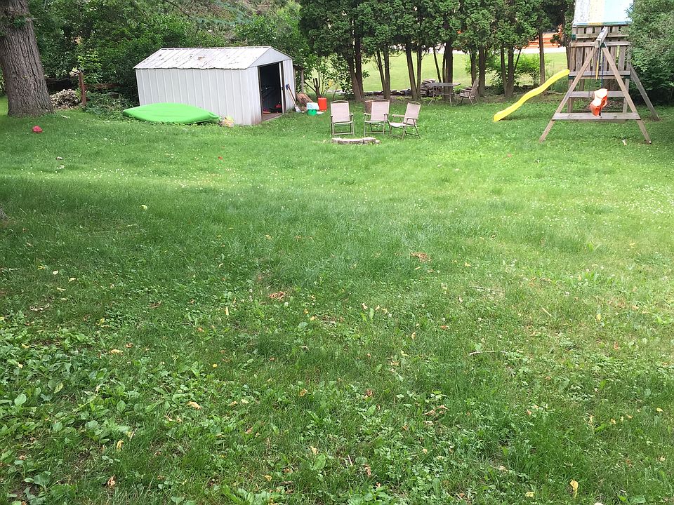 2nd image of 1913 2nd St W