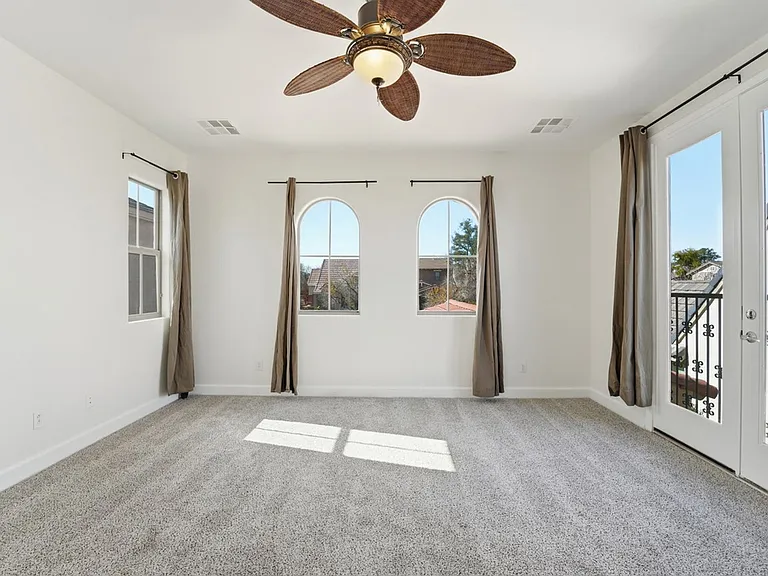 15391 W Dreyfus St — Photo 34