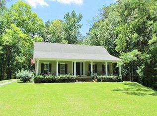 825 Mallet Rd, Vicksburg, MS 39180