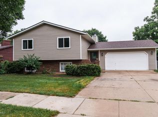 1218 34th St NW, Rochester, MN 55901