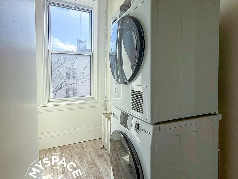 1176 Nostrand Ave #4R — Photo 9