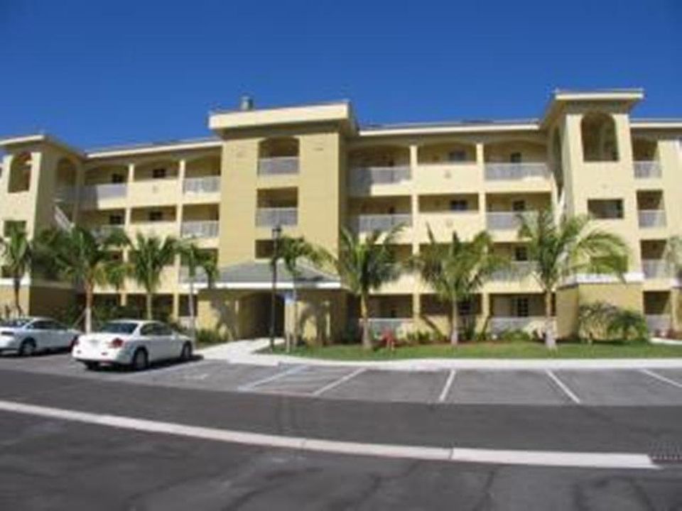 Coral Cove Condo