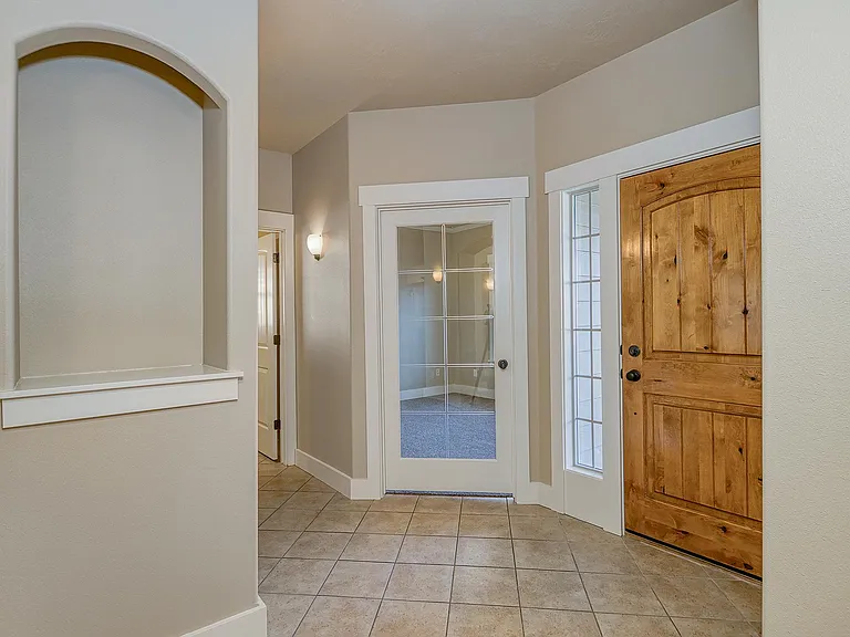 4493 W Prickly Pear Dr — Photo 4