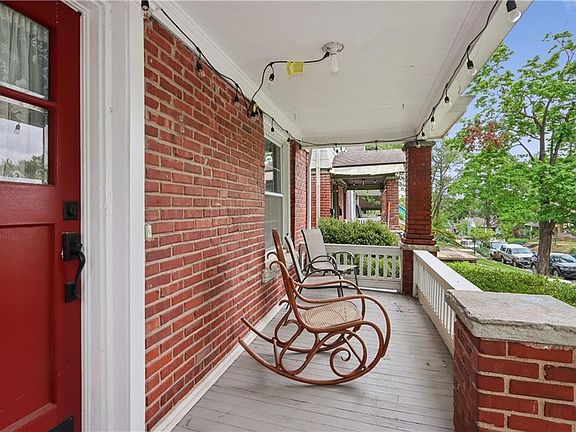 4th image of 4125 Charlotte St