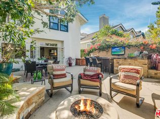 7501 W 82nd St, Playa Del Rey, CA 90293