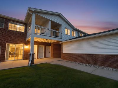 8060 Lexington PLACE #606, Pleasant Prairie, WI, 53158