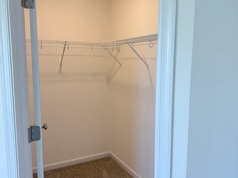 3621 Fieldstone Dr — Photo 16