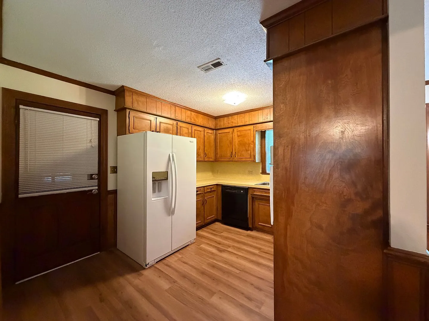 Adorable Home in Rock Creek! — Photo 4
