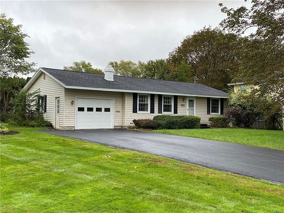 1st image of 4870 Greystone Dr