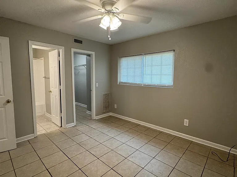 820-1 California St #1 — Photo 14