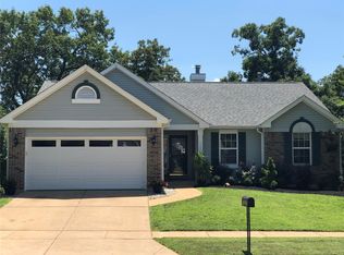 423 Emmanuel Ct, Valley Park, MO