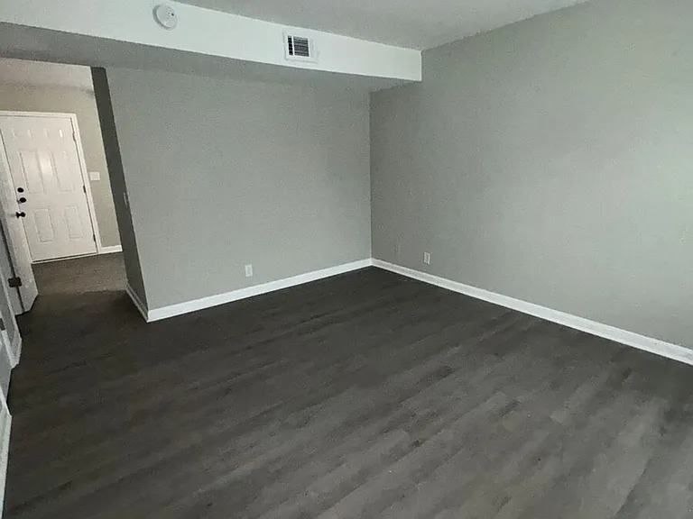 2536-2538 Highland Trace Dr — Photo 3