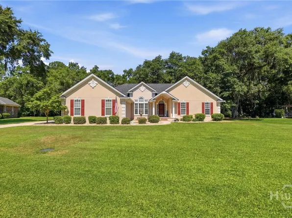 291 St Martin Circle, Richmond Hill, GA 31324