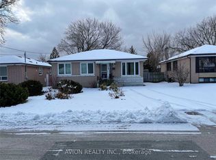 500 Lynett Cres, Richmond Hill, ON L4C 2V9