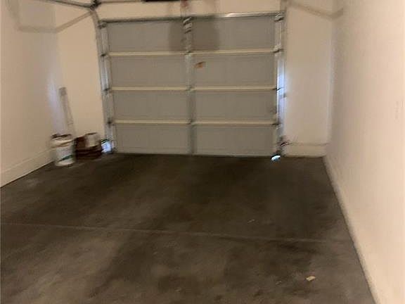 4th image of 5855 Valley Dr Unit 1071
