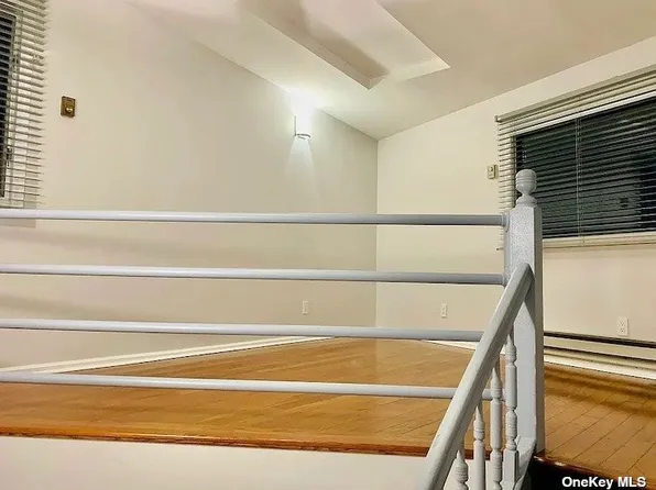 25-54 37th Street image 14 of 36