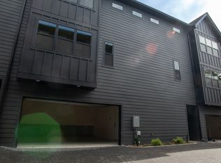 979 Dozier Pl, Nashville, TN 37216