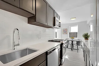 2420 Morris Avenue, #2L