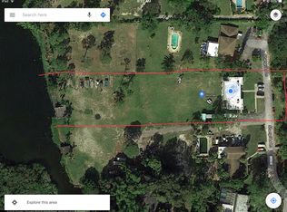 6555 Shangri La Ln, Lake Worth, FL 33462