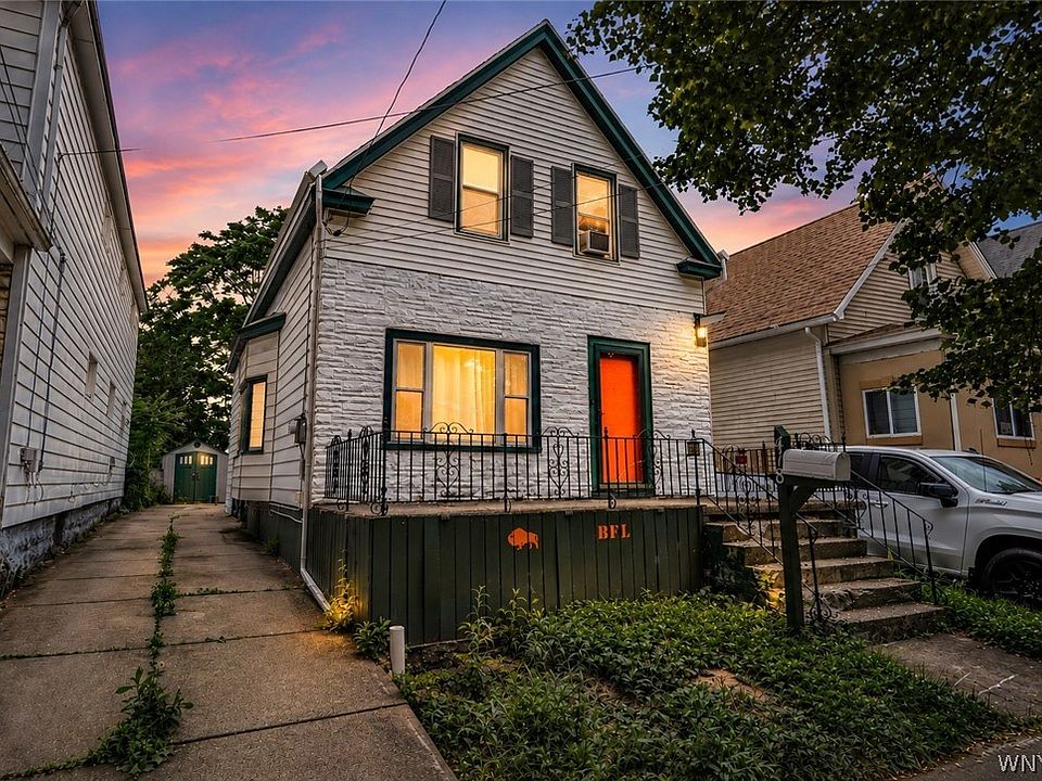 1st image of 418 Ideal St