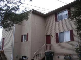 229 Gentian Ave, Providence, RI 02908