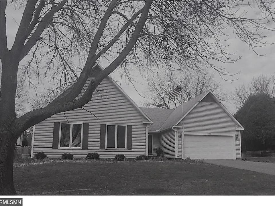 1st image of 3373 Oxford Bay