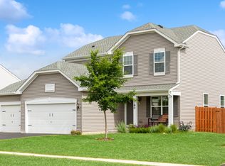 2780 Trillium Ln, Woodstock, IL 60098
