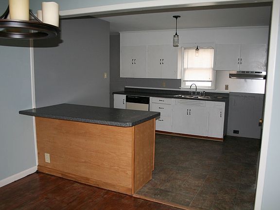 2nd image of 311 North St