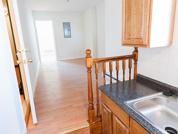5th image of 1313 S 6th St Floor 2