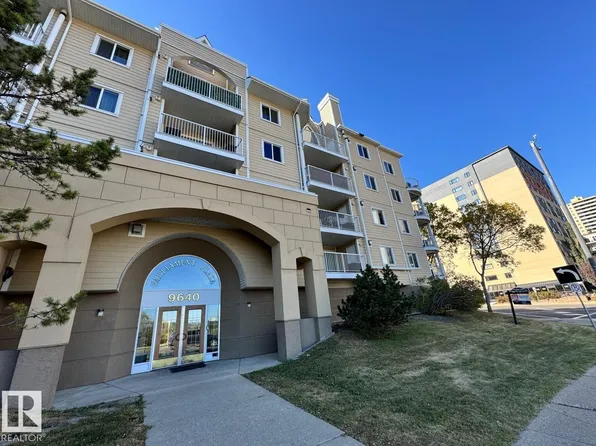 9640 105th St NW #103, Edmonton, AB T5K 0Z7