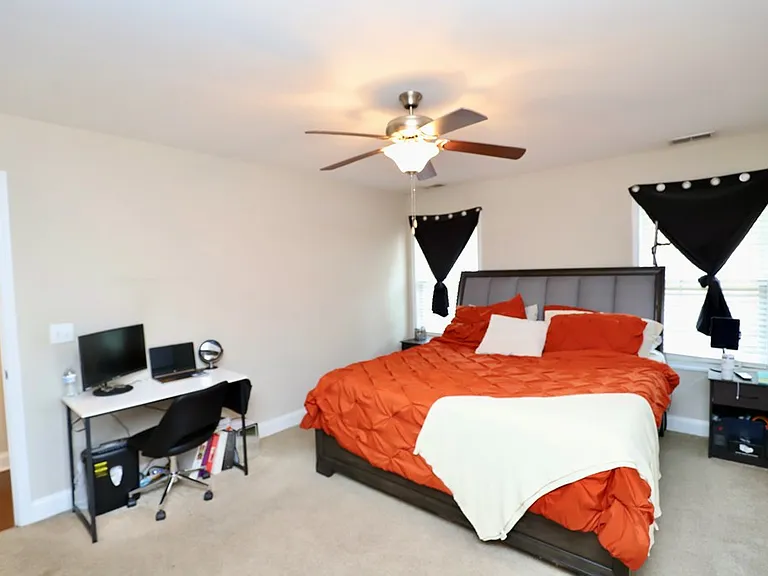 513 Waterlily Dr — Photo 31